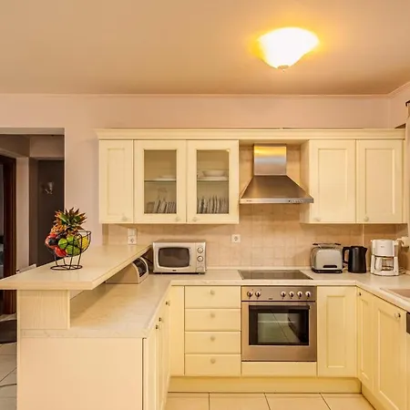 Mikra Anogia Villas *