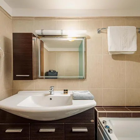 Mikra Anogia レティムノ