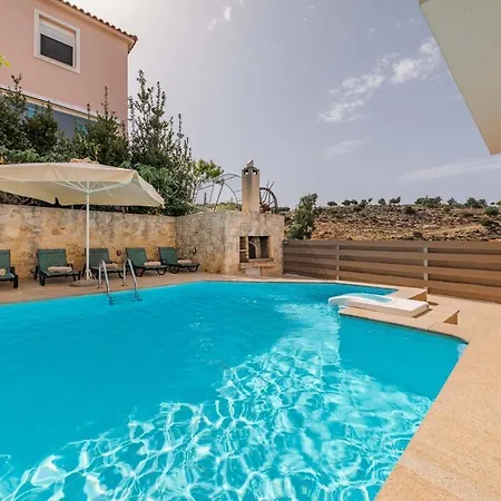 ヴィラ Mikra Anogia *