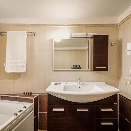 ヴィラ Mikra Anogia *