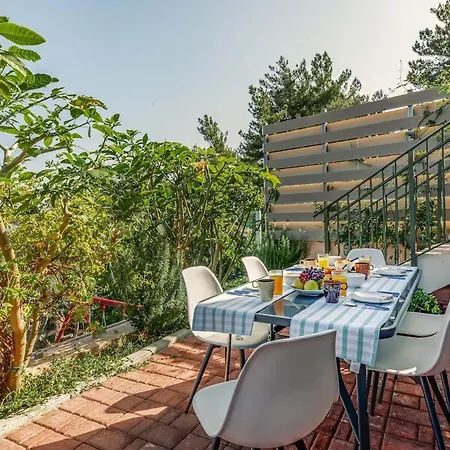 Mikra Anogia ヴィラ レティムノ