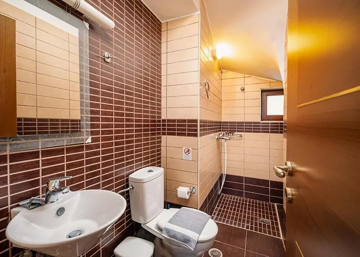 Mikra Anogia * Ретимно