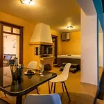 Mikra Anogia Villa *
