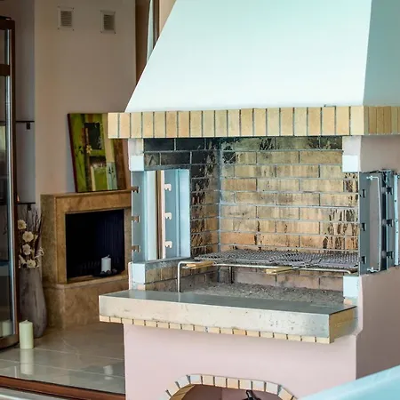 Mikra Anogia Villa *