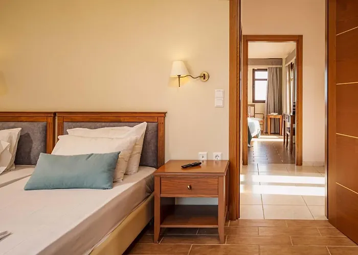 Mikra Anogia Villas *